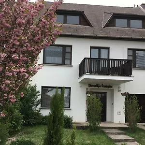 Keresztapa Vendeghaz Apartament